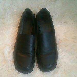 Vintage Gucci Leather Loafers